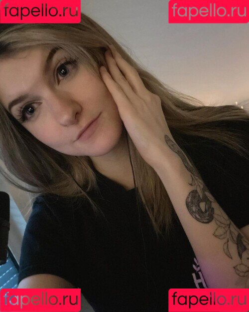 Lumenti Onlyfans Photo Gallery 