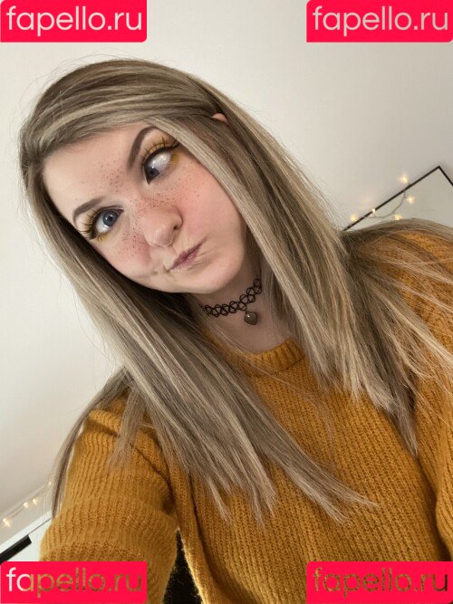 Lumenti Onlyfans Photo Gallery 