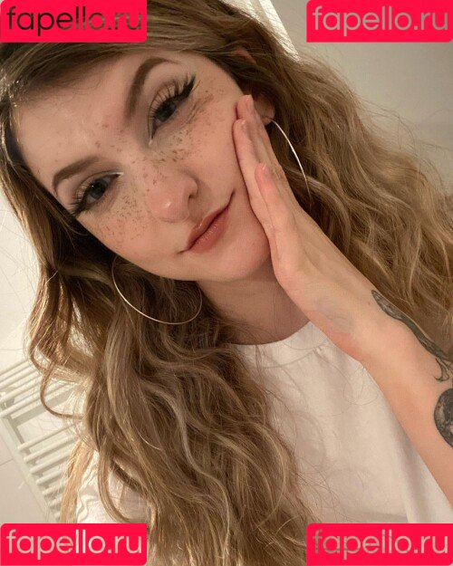 Lumenti Onlyfans Photo Gallery 