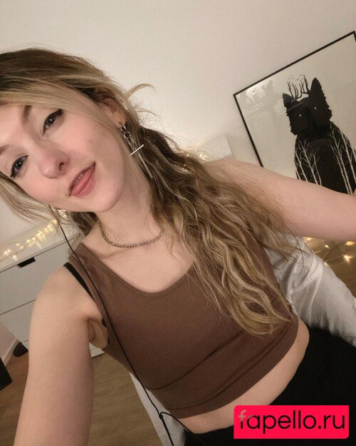 Lumenti Nude Onlyfans Photo 13