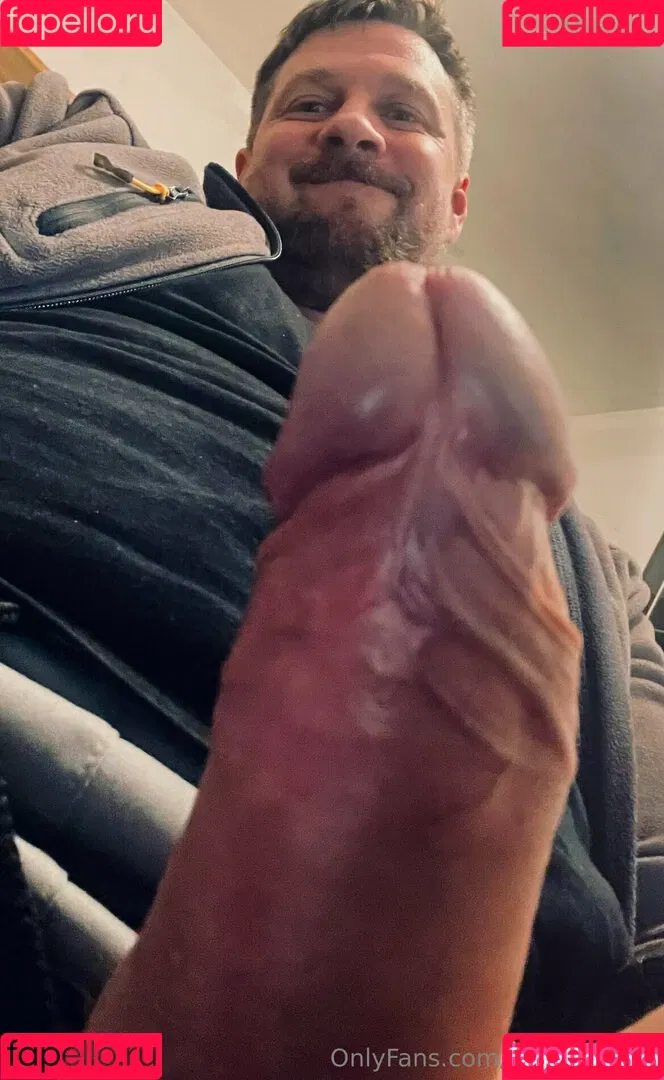 hunkyarthur Onlyfans Photo Gallery 