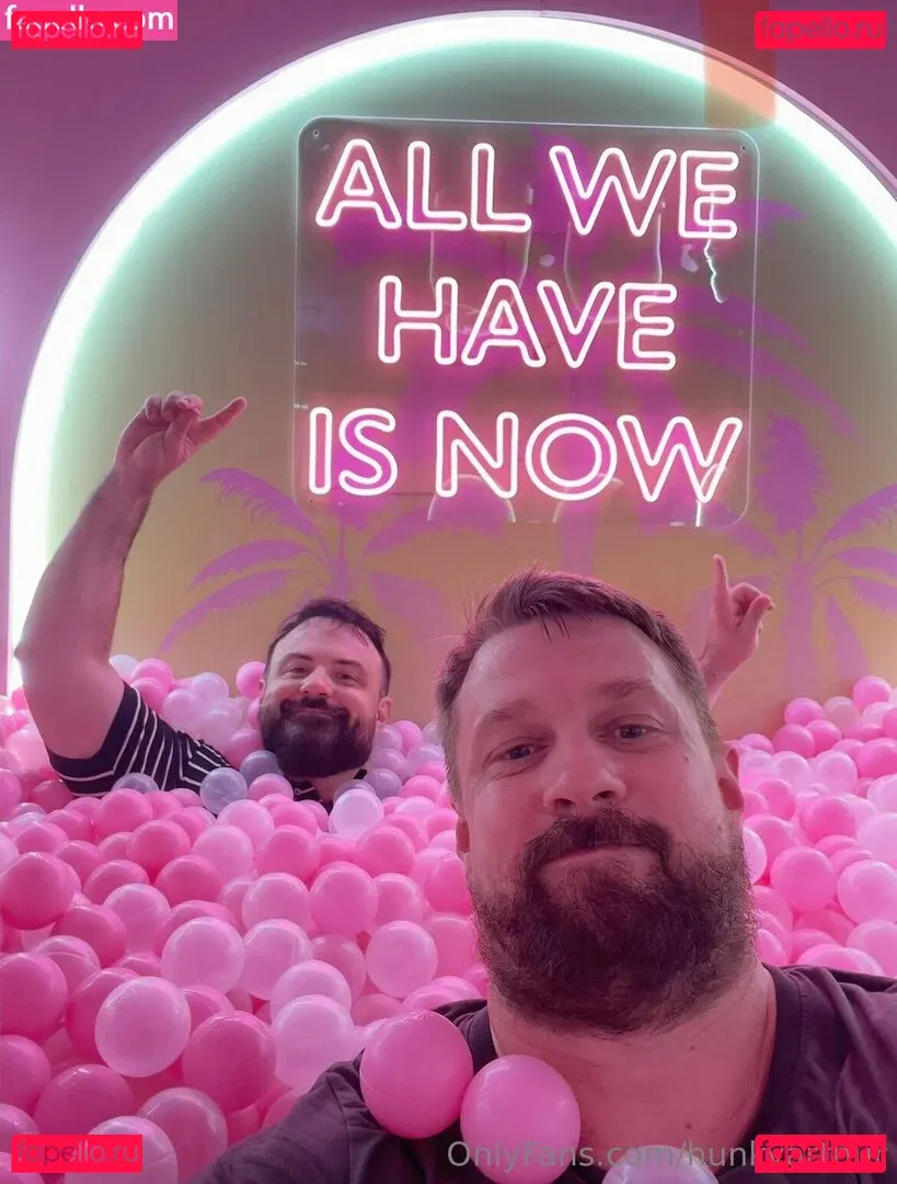 hunkyarthur Onlyfans Photo Gallery 