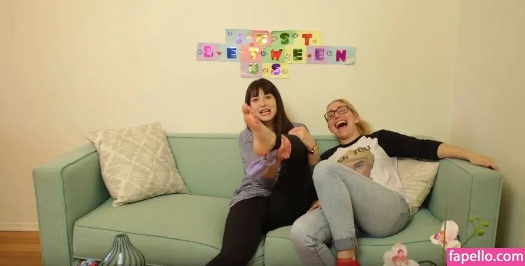 Allison Raskin Onlyfans Photo Gallery 