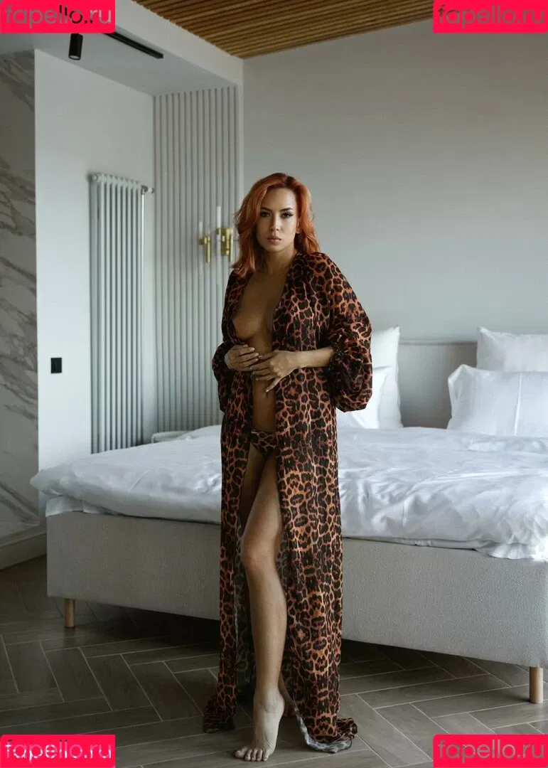 Oladushek11 aka Natasha Roik Onlyfans Photo Gallery 