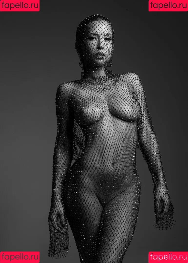 Oladushek11 aka Natasha Roik Onlyfans Photo Gallery 