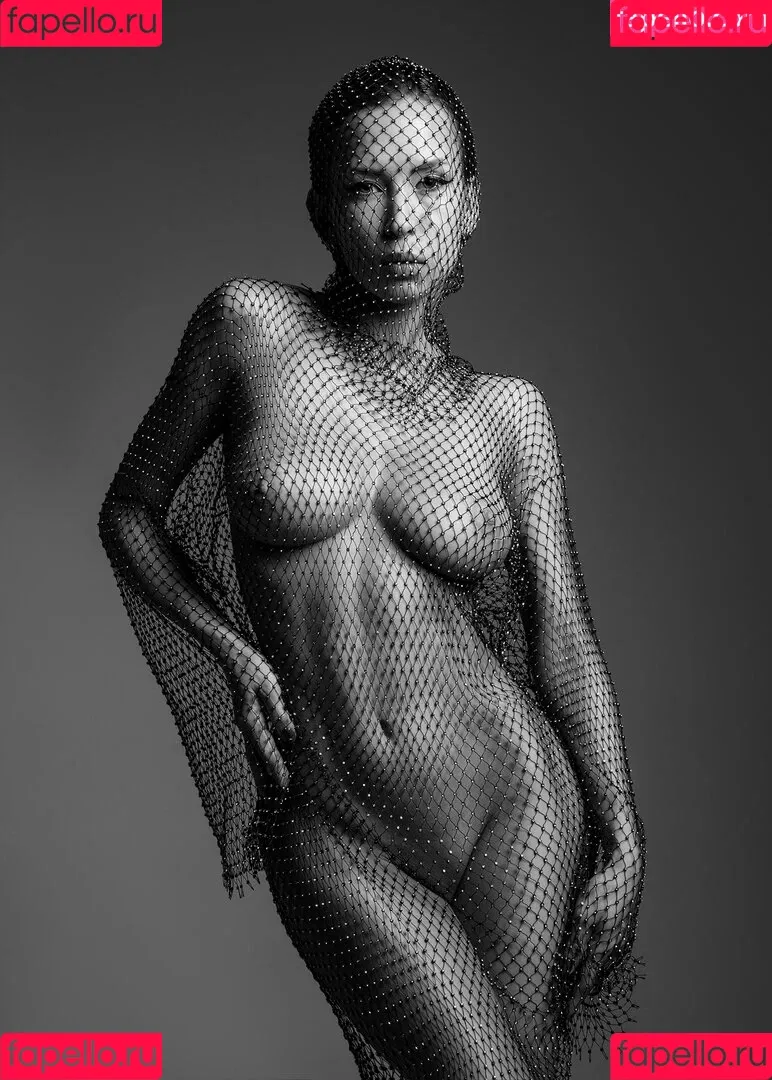 Oladushek11 aka Natasha Roik Onlyfans Photo Gallery 
