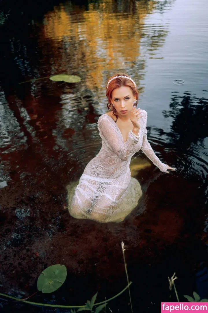 Oladushek11 aka Natasha Roik Onlyfans Photo Gallery 