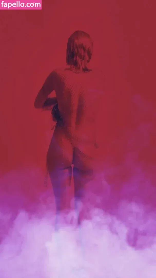 Oladushek11 aka Natasha Roik Onlyfans Photo Gallery 