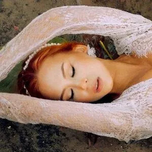 Oladushek11 aka Natasha Roik Onlyfans Photo Gallery 