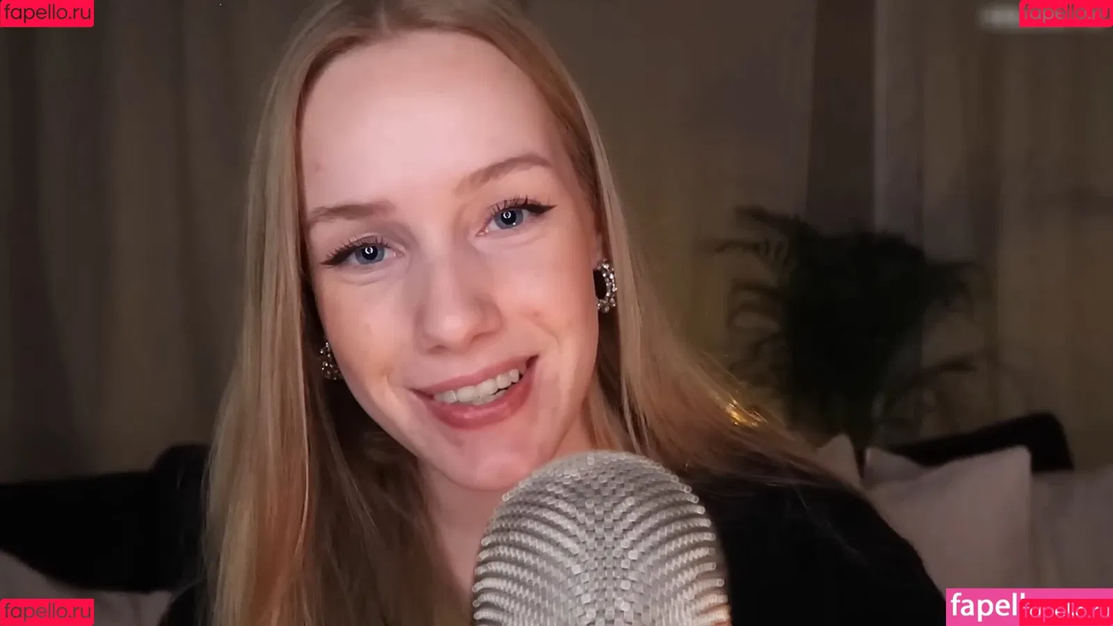 Nadine von relaxASMR Onlyfans Photo Gallery 