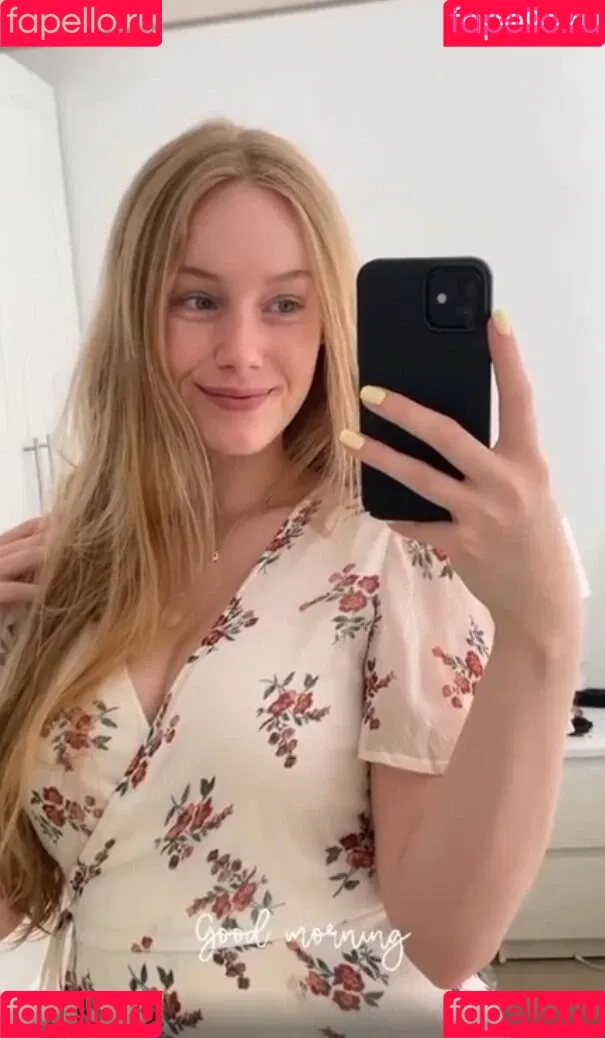Nadine von relaxASMR Onlyfans Photo Gallery 