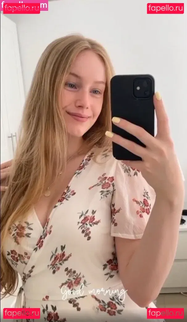 Nadine von relaxASMR Onlyfans Photo Gallery 