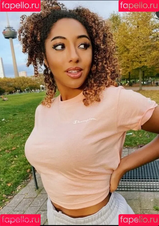Amanda Ciss Onlyfans Photo Gallery 