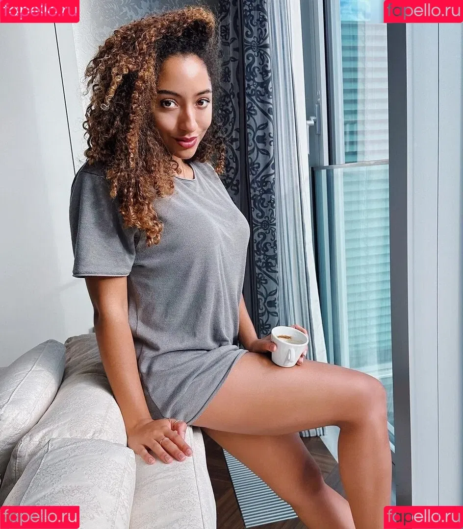 Amanda Ciss Onlyfans Photo Gallery 