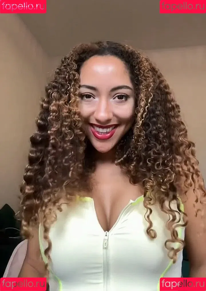 Amanda Ciss Onlyfans Photo Gallery 