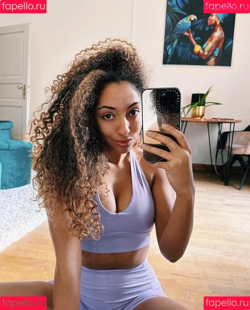 Amanda Ciss Onlyfans Photo Gallery 