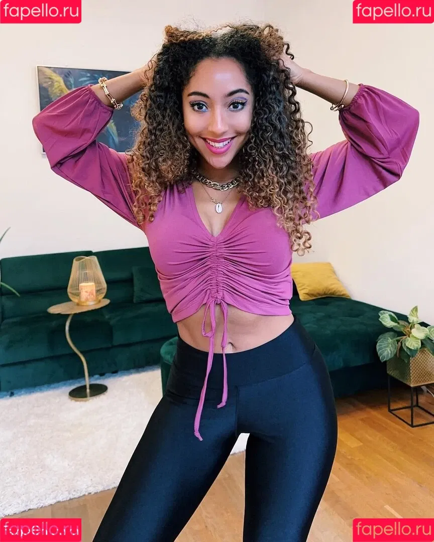 Amanda Ciss Onlyfans Photo Gallery 