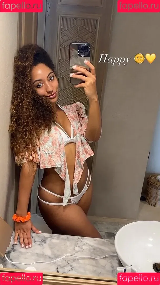Amanda Ciss Onlyfans Photo Gallery 
