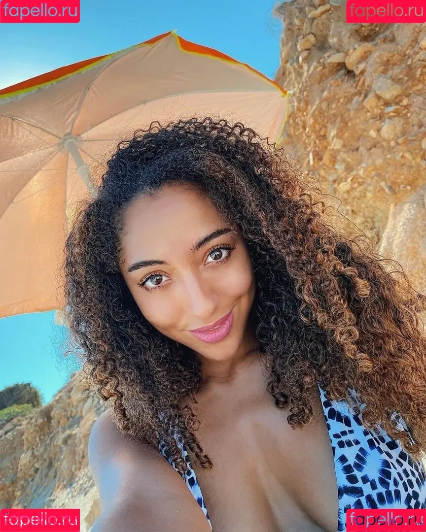 Amanda Ciss Onlyfans Photo Gallery 