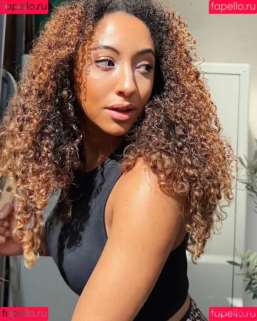 Amanda Ciss Onlyfans Photo Gallery 