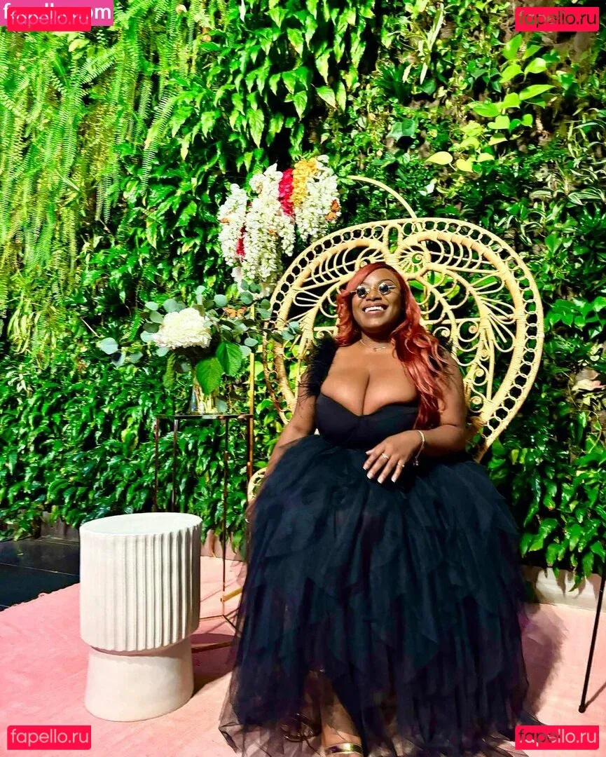 mollina_rae Onlyfans Photo Gallery 