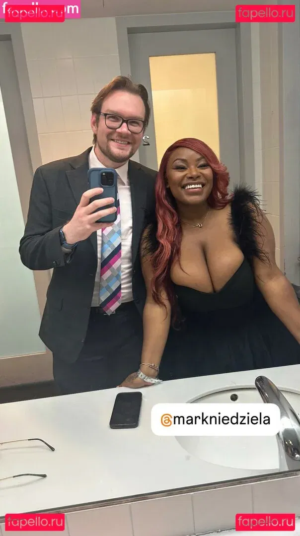 mollina_rae Onlyfans Photo Gallery 