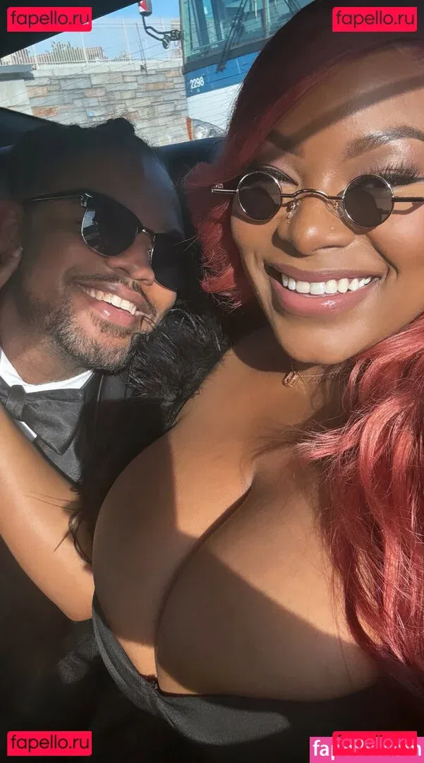 mollina_rae Onlyfans Photo Gallery 