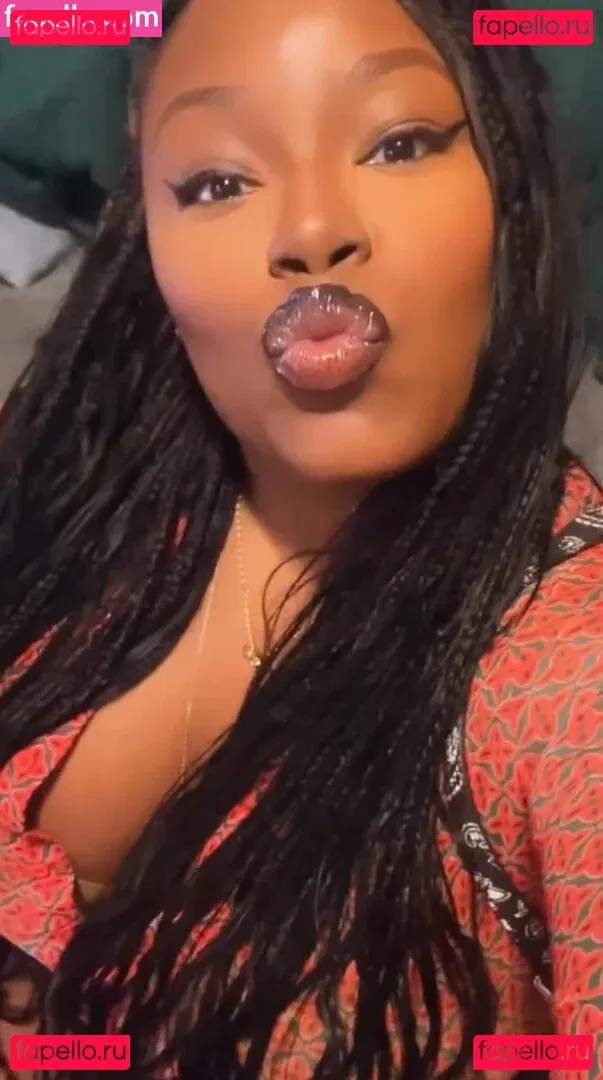 mollina_rae Onlyfans Photo Gallery 