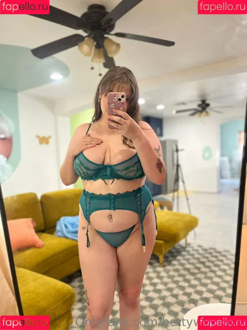 bettywoopxxx Onlyfans Photo Gallery 