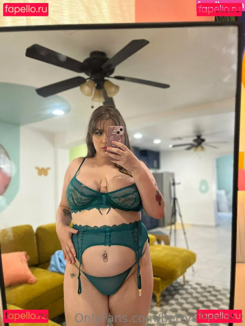 bettywoopxxx Onlyfans Photo Gallery 