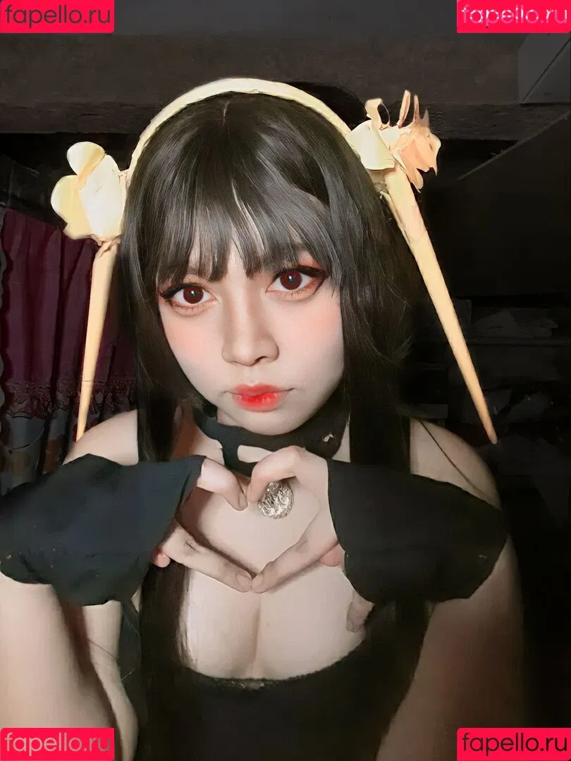Minyume Onlyfans Photo Gallery 