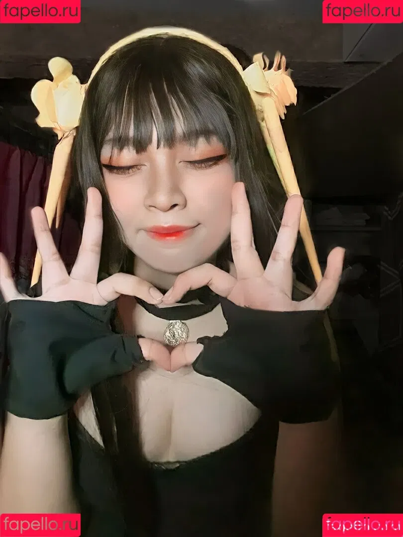 Minyume Onlyfans Photo Gallery 