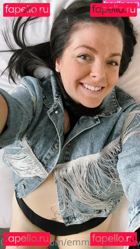 Emma Next Door Onlyfans Photo Gallery 