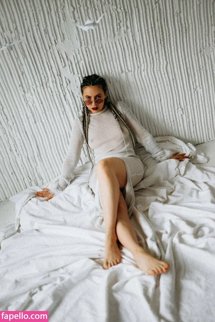 Goddess_Lada Onlyfans Photo Gallery 