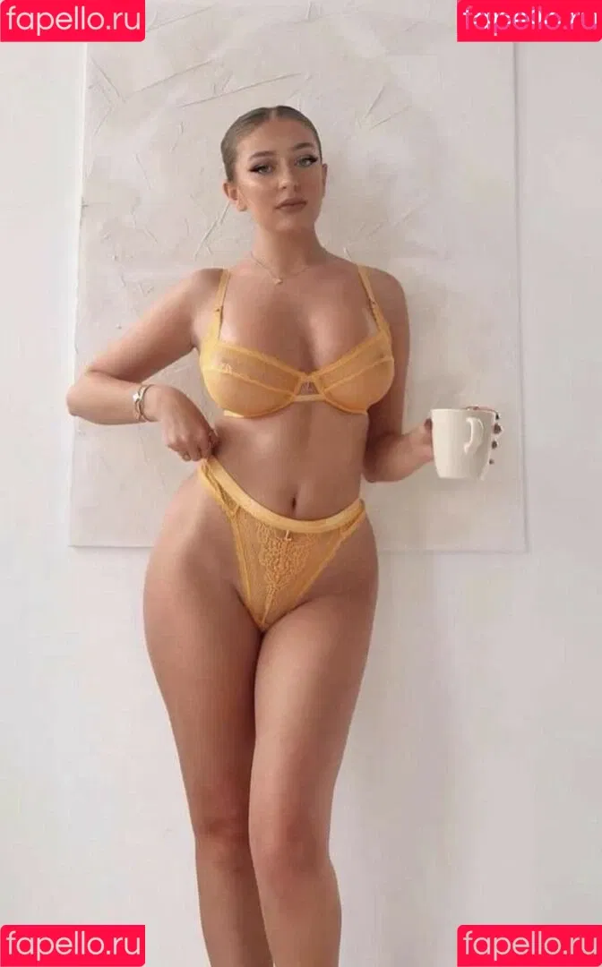 Anastasia Kingsnorth Onlyfans Photo Gallery 