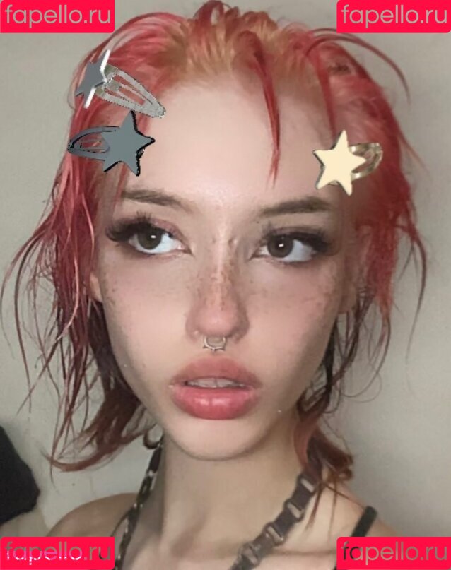 Izzy Rojo Onlyfans Photo Gallery 