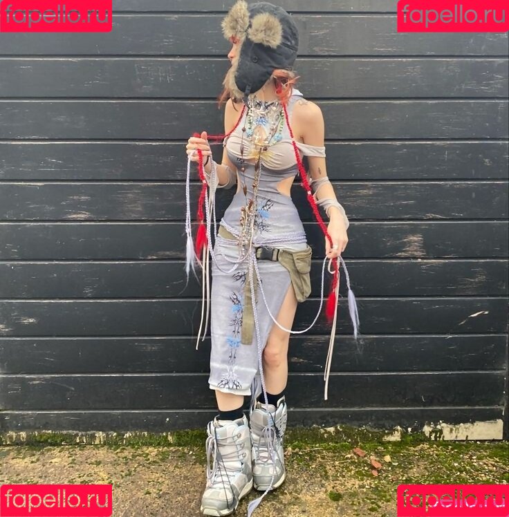 Izzy Rojo Onlyfans Photo Gallery 