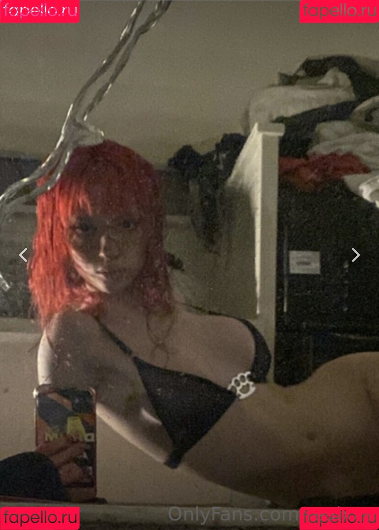 Izzy Rojo Onlyfans Photo Gallery 