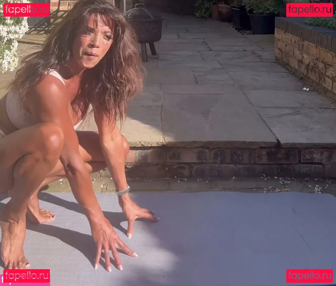Jenny Powell Onlyfans Photo Gallery 