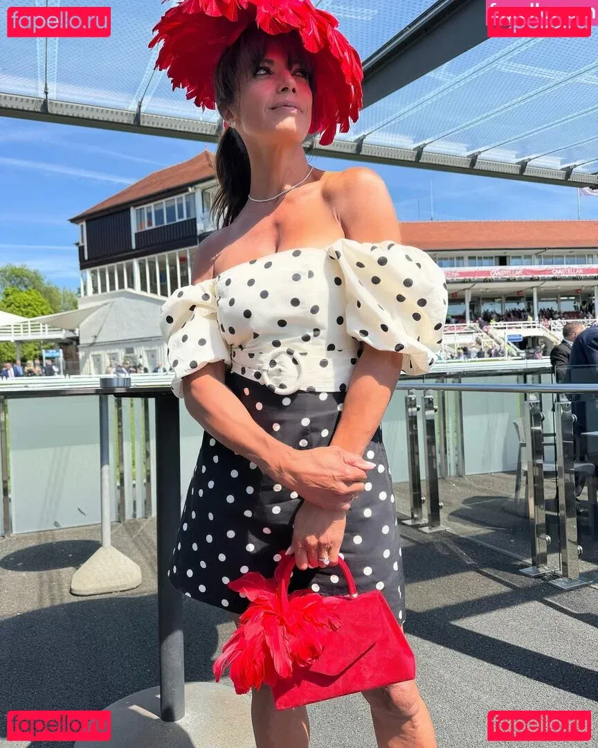 Jenny Powell Onlyfans Photo Gallery 