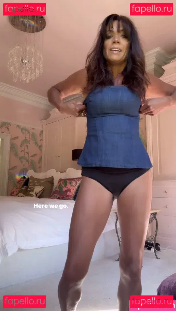 Jenny Powell Onlyfans Photo Gallery 