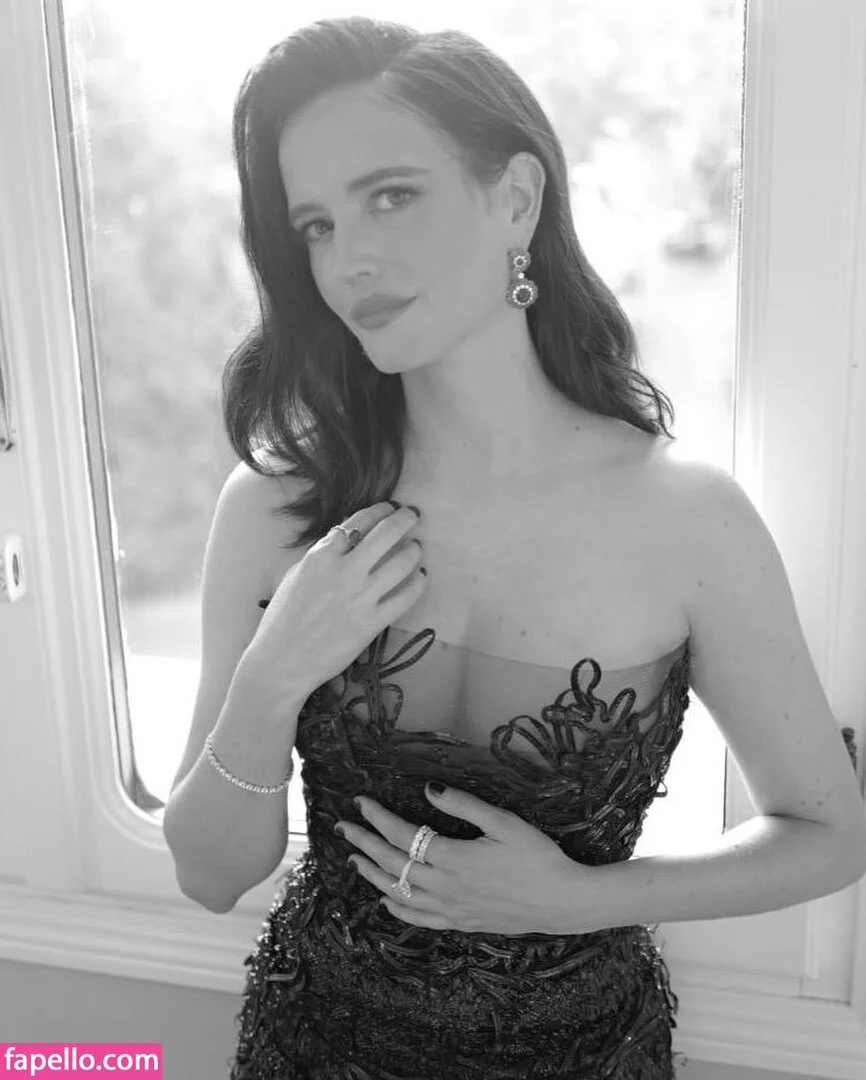 Eva Green Onlyfans Photo Gallery 