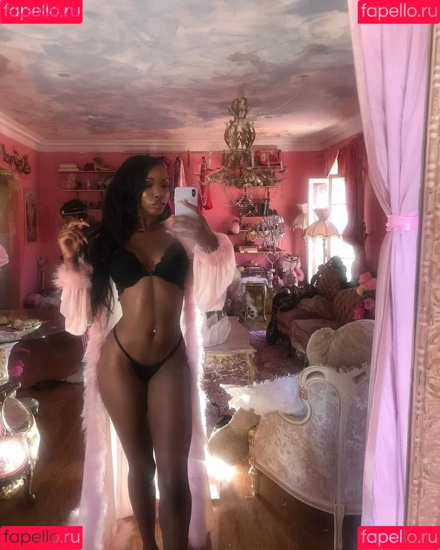 Asia Eros Onlyfans Photo Gallery 