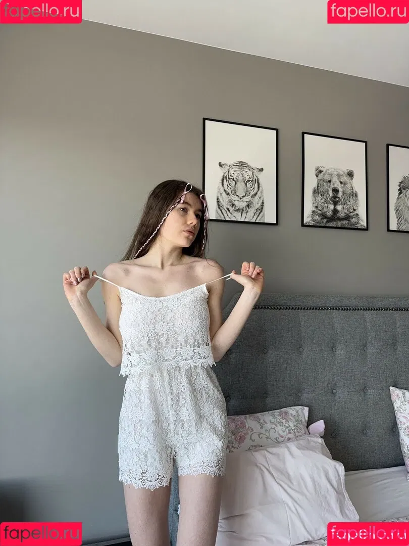 Marichka Onlyfans Photo Gallery 