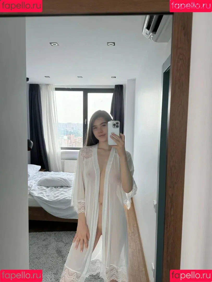 Marichka Onlyfans Photo Gallery 