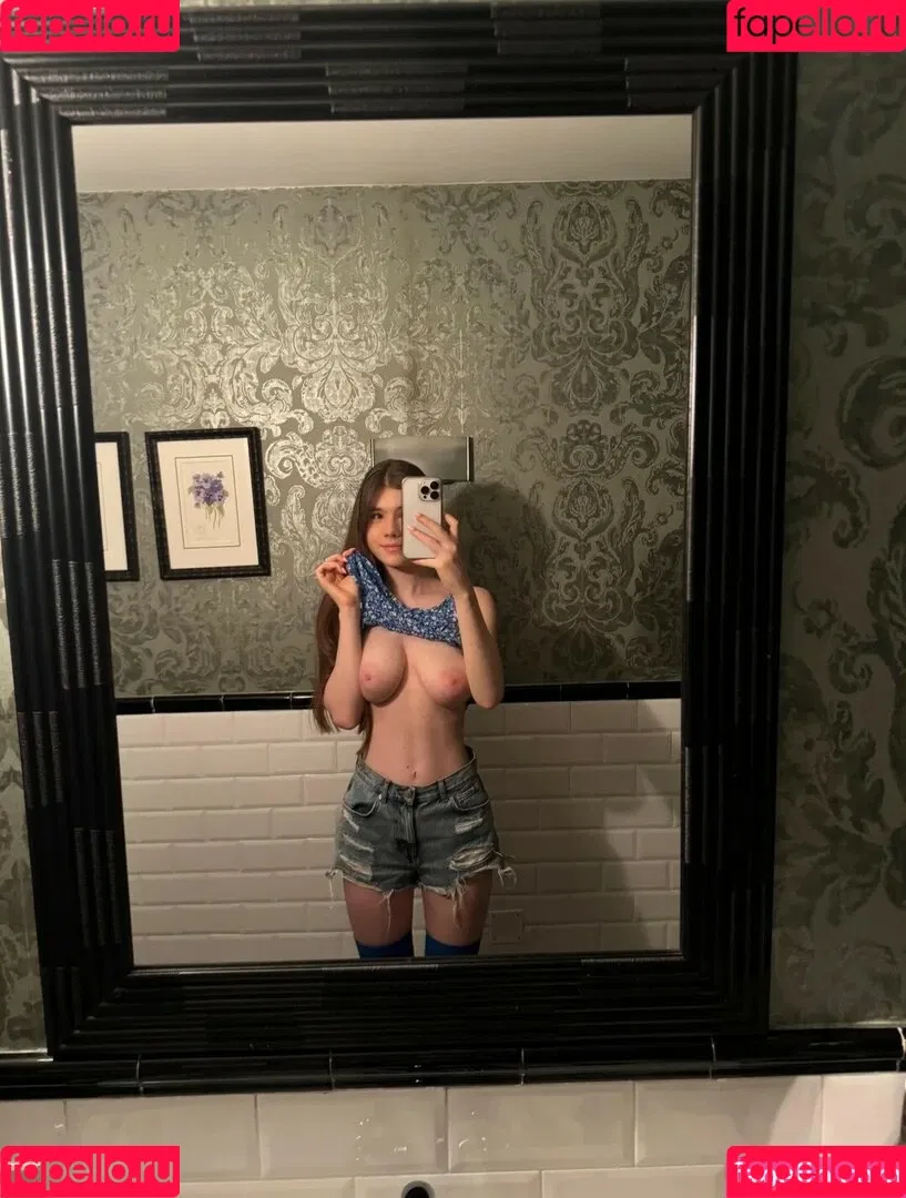 Marichka Onlyfans Photo Gallery 