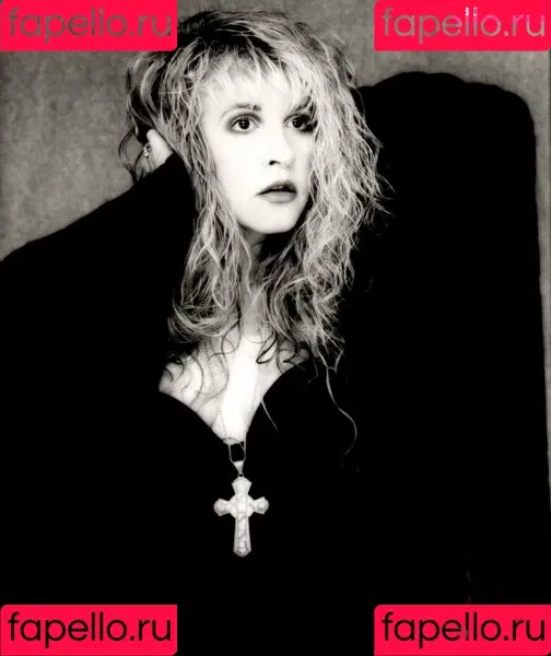 Stevie Nicks Onlyfans Photo Gallery 