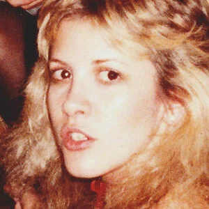 Stevie Nicks Onlyfans Photo Gallery 