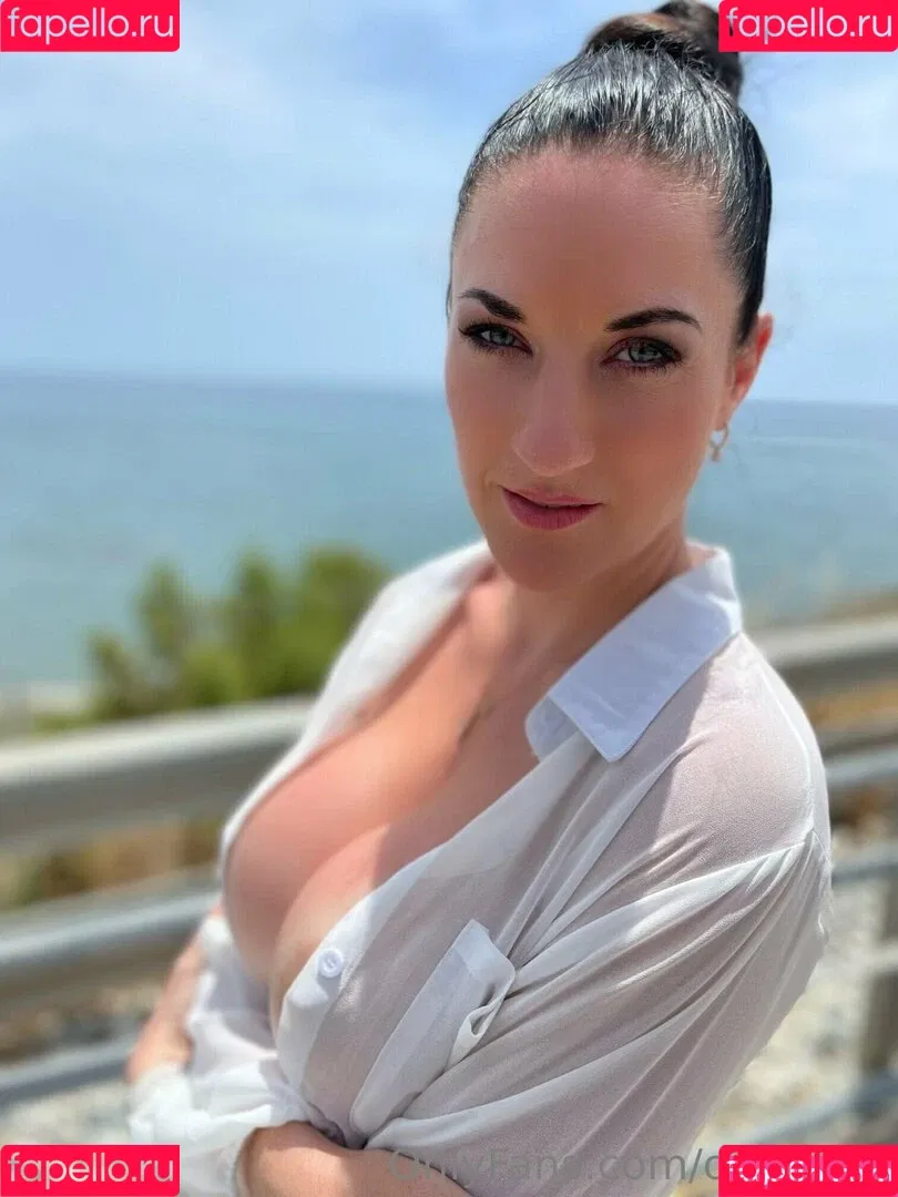 Onlyveru Onlyfans Photo Gallery 