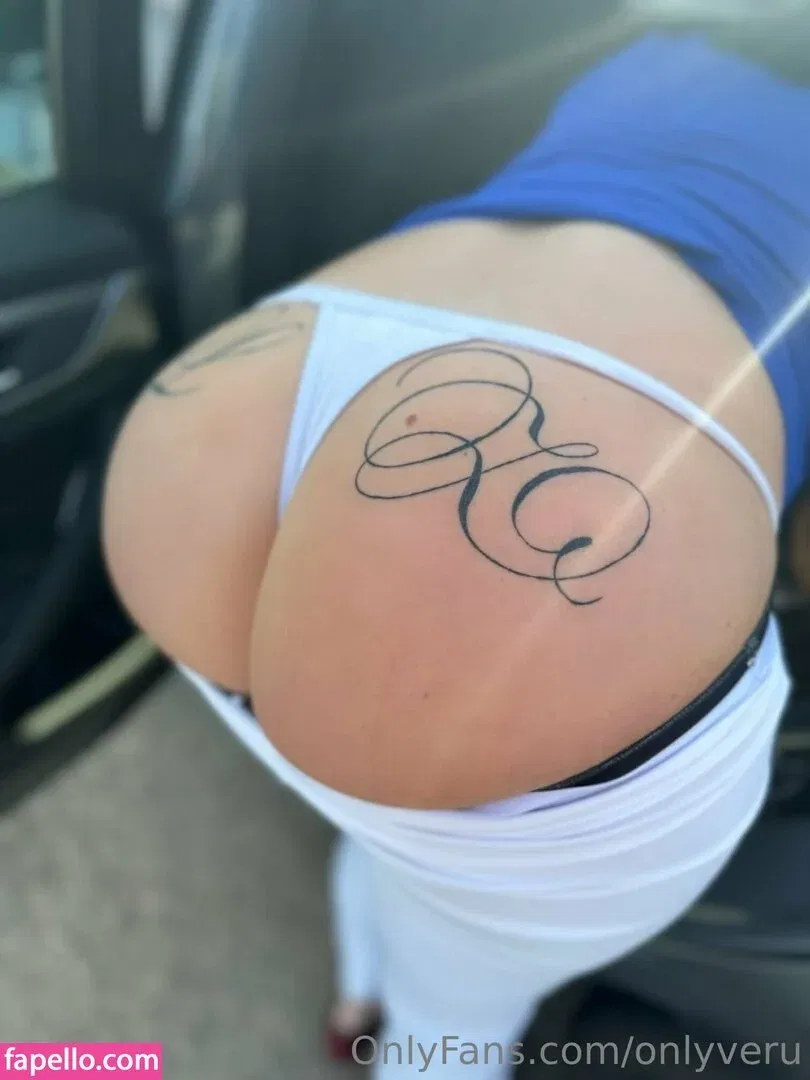 Onlyveru Onlyfans Photo Gallery 